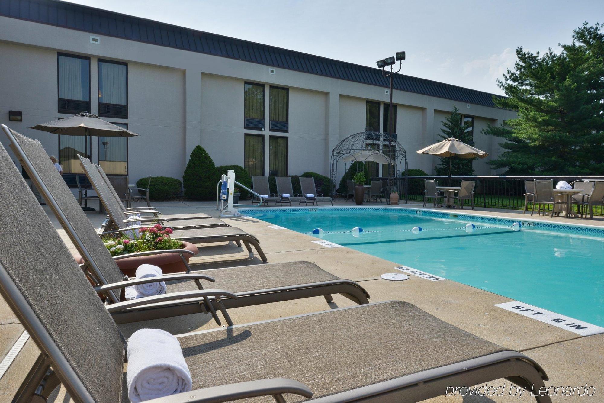 Greenstay Hotel & Suites Central Springfield Eksteriør billede